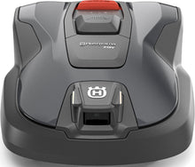 Laden Sie das Bild in den Galerie-Viewer, Husqvarna Automower 312V mit Garage