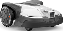 Laden Sie das Bild in den Galerie-Viewer, Husqvarna Automower 430V NERA mit Garage